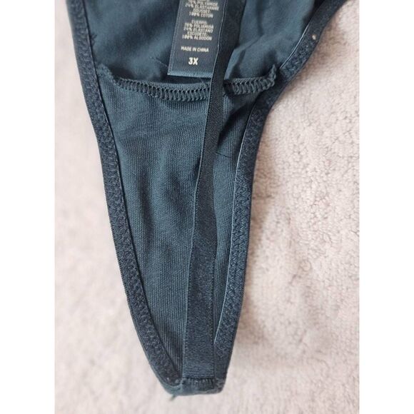 Skims panty Nwt - Picture 5 of 7